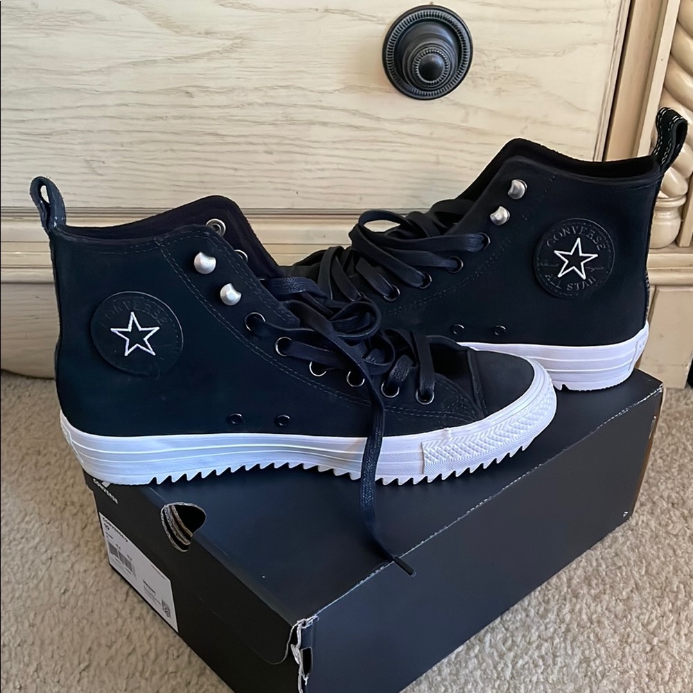 Black Converse Chuck Taylor All Stars